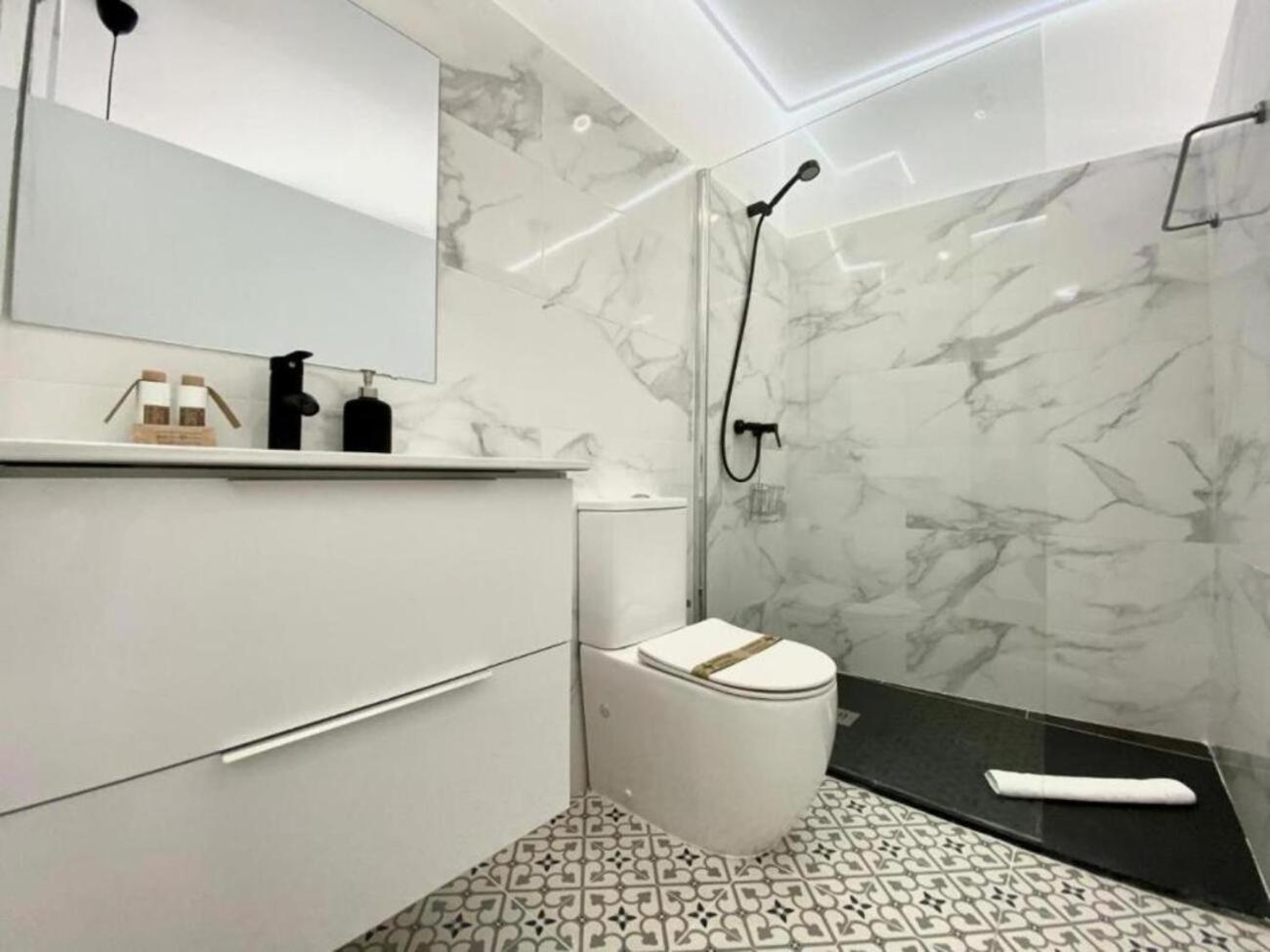 Hotel Montera Center Madrid Extérieur photo